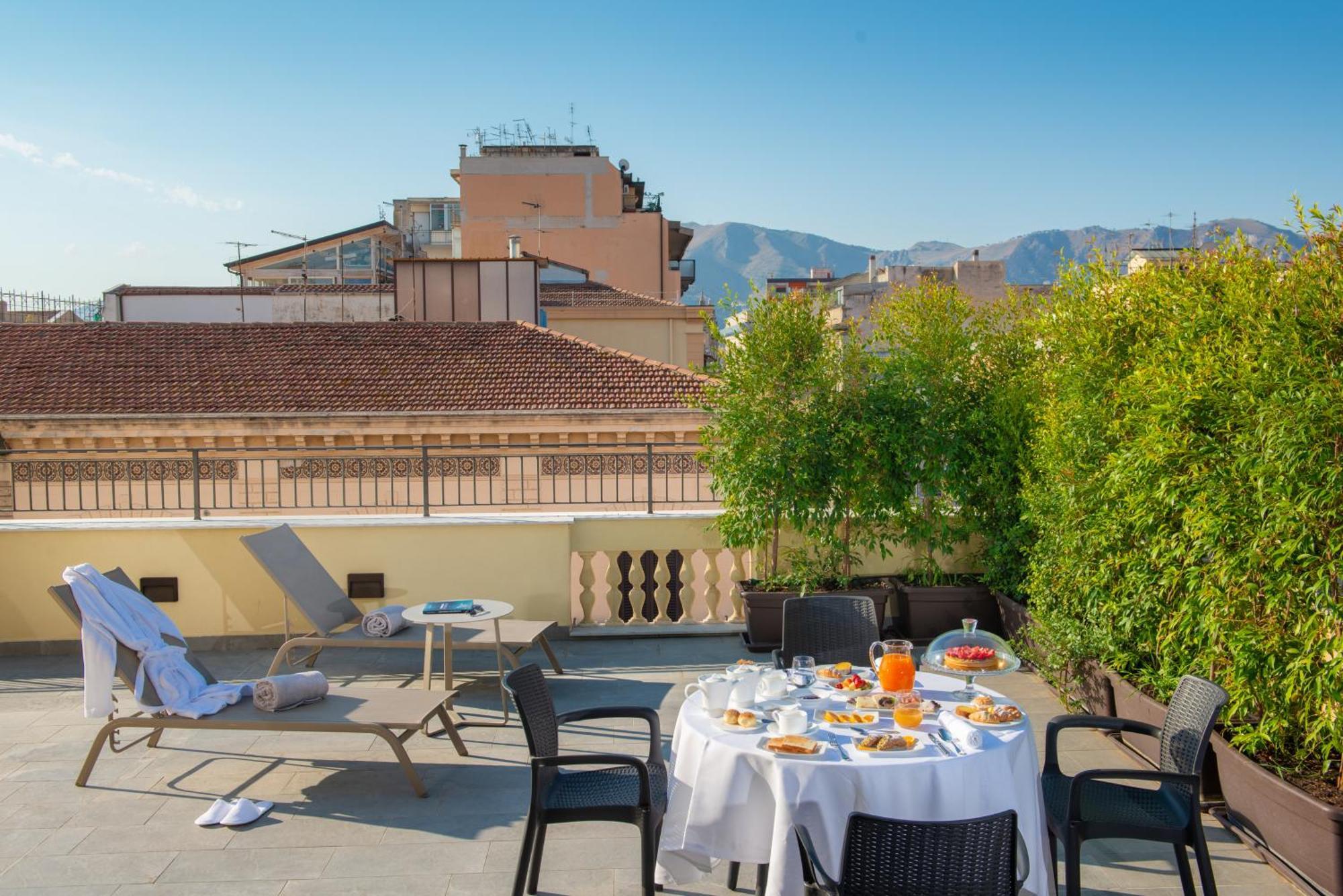 غراند هوتيل إيه ديه بالم باليرمو المظهر الخارجي الصورة Rooftop terrace