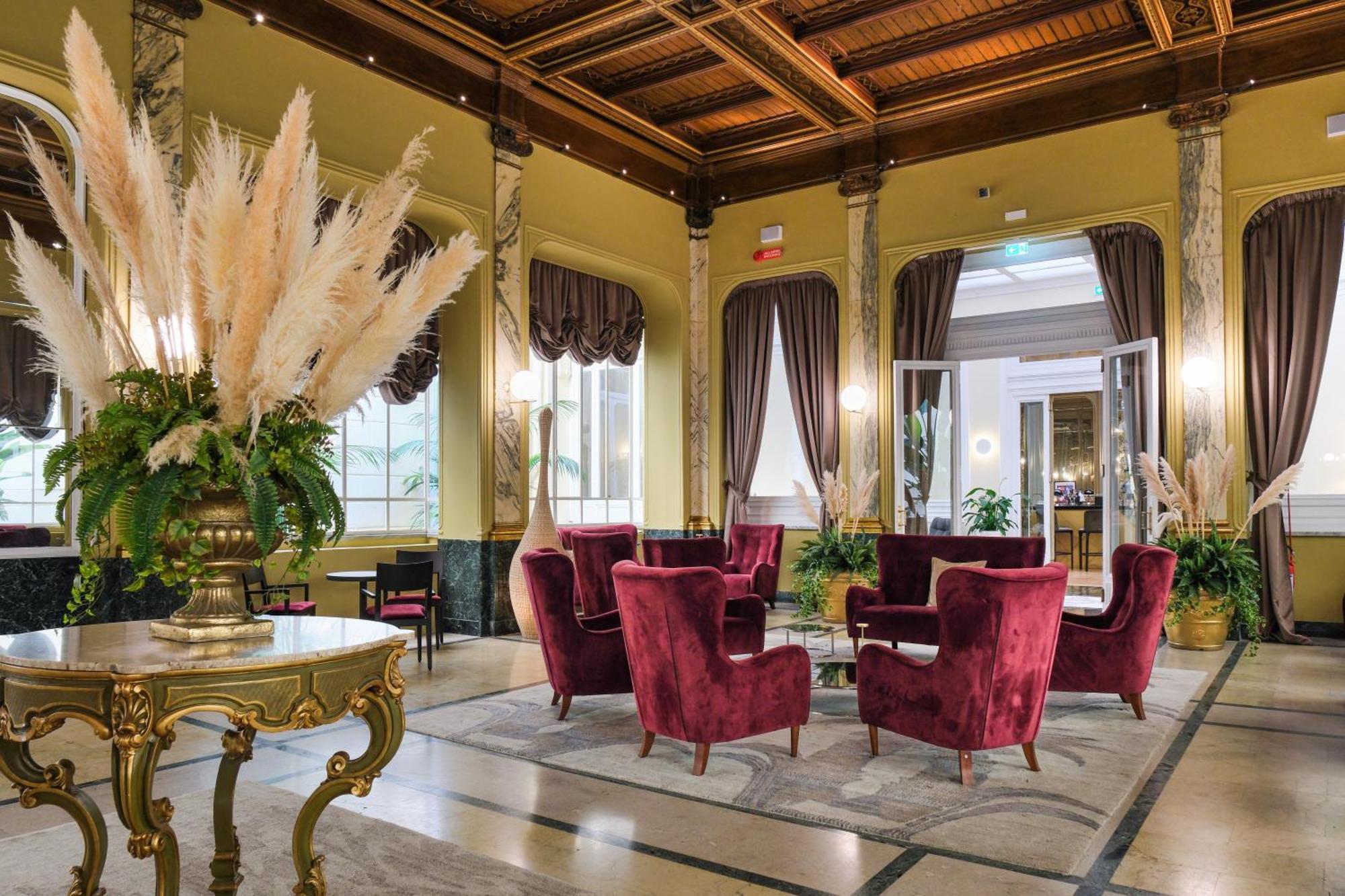 غراند هوتيل إيه ديه بالم باليرمو المظهر الخارجي الصورة The lobby of the hotel