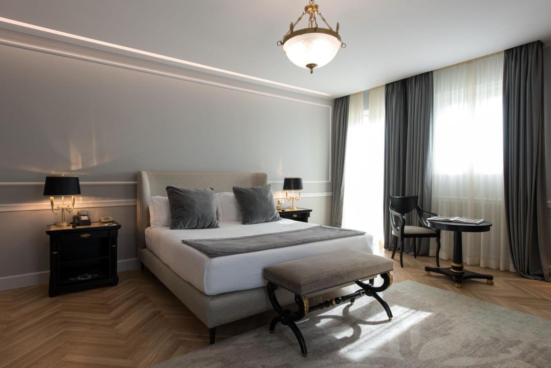 غراند هوتيل إيه ديه بالم باليرمو المظهر الخارجي الصورة A bedroom at the hotel
