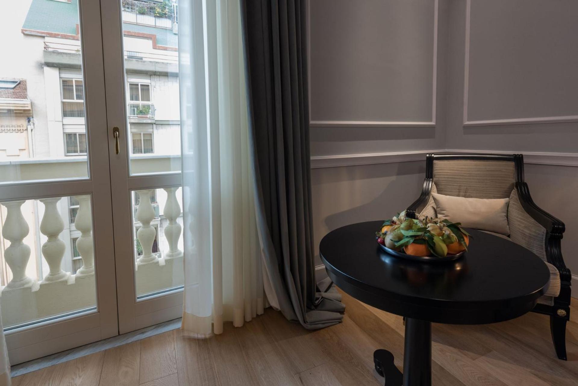 غراند هوتيل إيه ديه بالم باليرمو المظهر الخارجي الصورة A room at the hotel