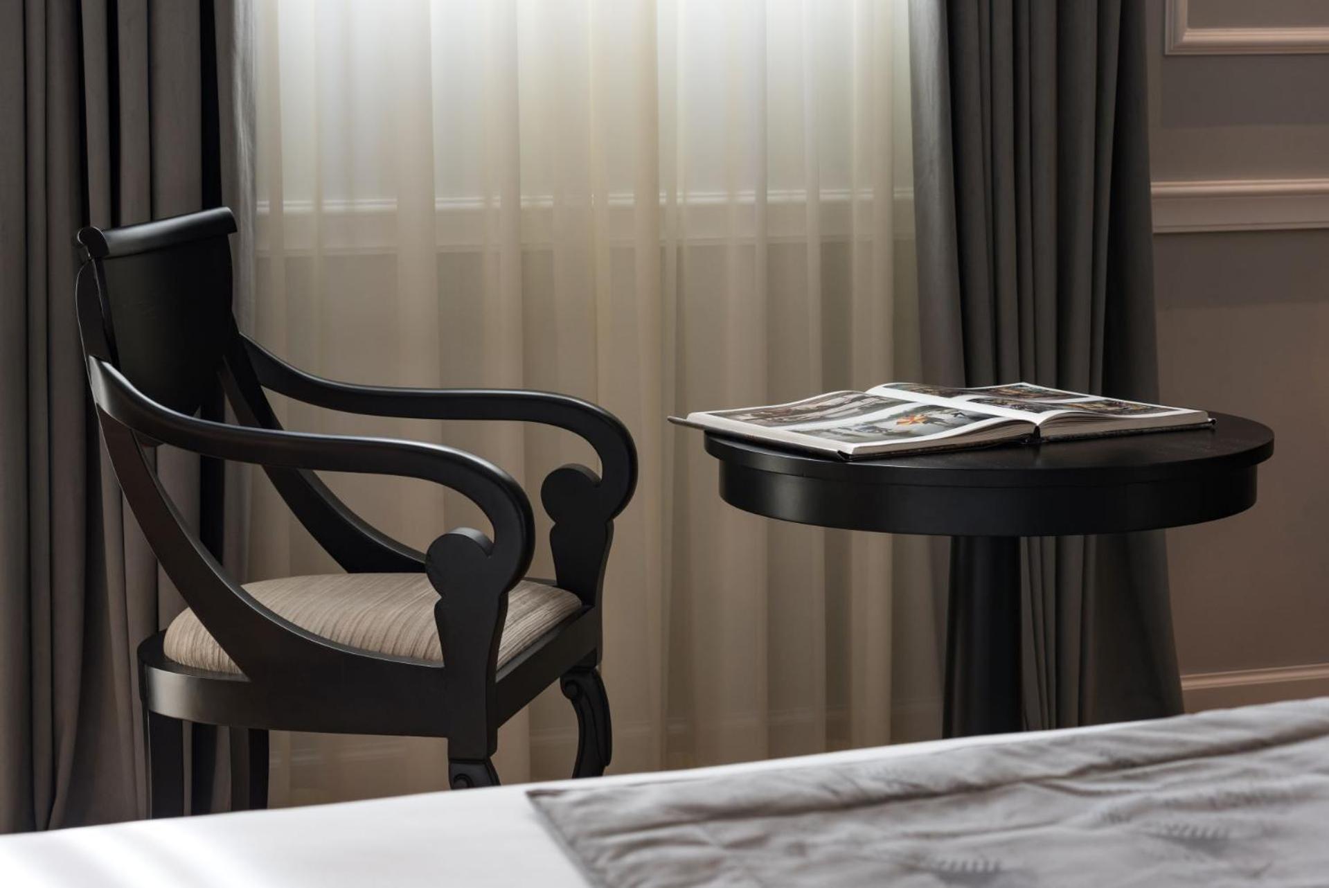 غراند هوتيل إيه ديه بالم باليرمو المظهر الخارجي الصورة A room at the hotel